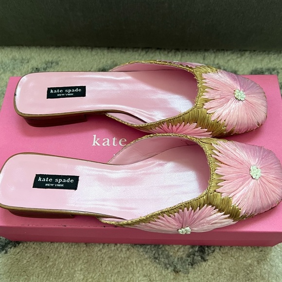 Kate Spade Flats - Picture 6 of 8